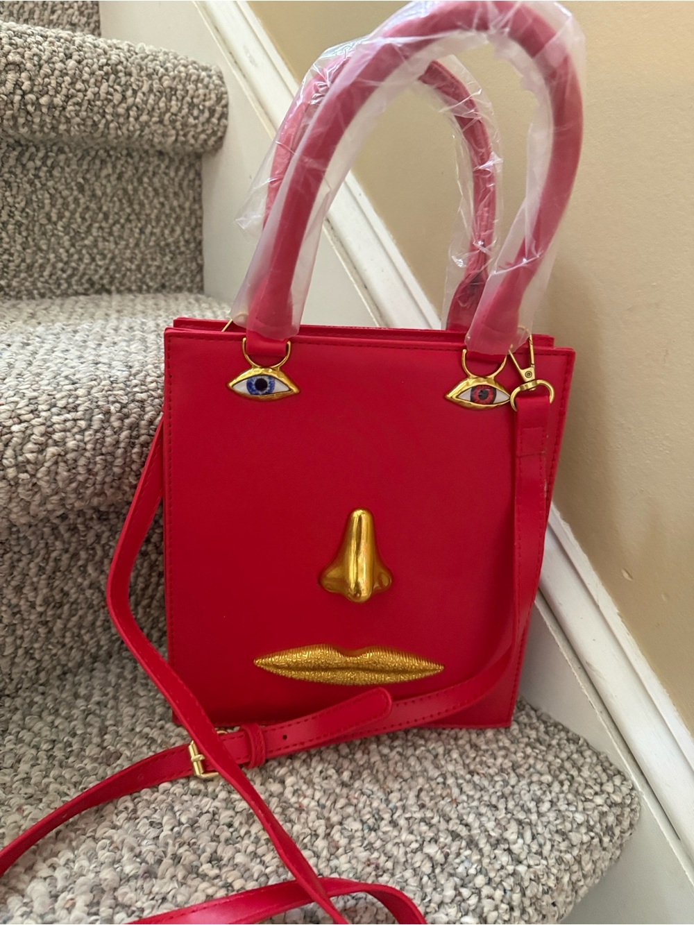 Red Sculptural Face Tote Bag - - Picture 2 of 5
